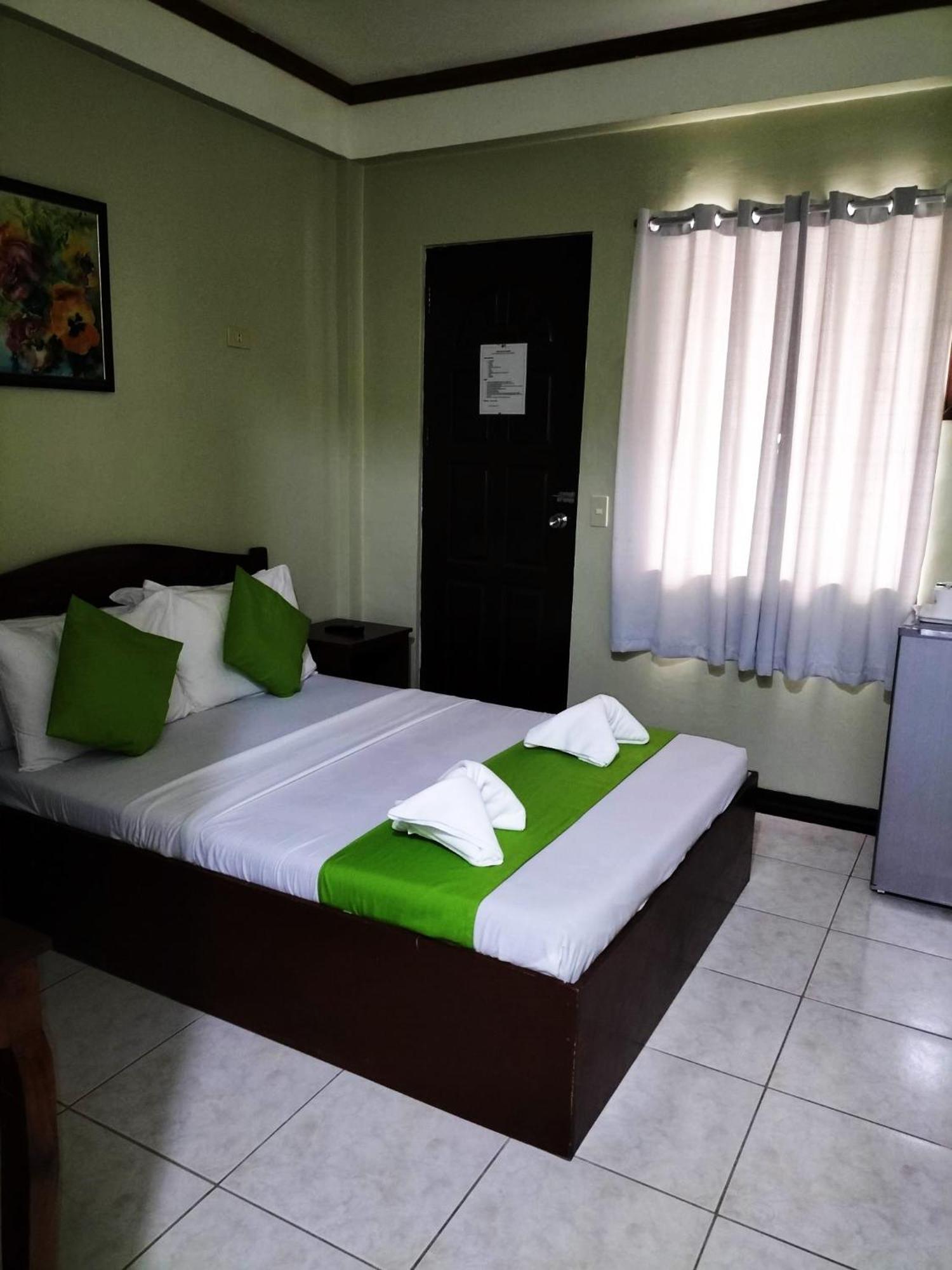 Bans Beach Resort Balabag  Екстер'єр фото